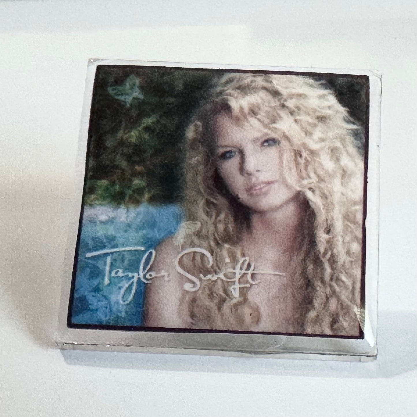 Swift pin