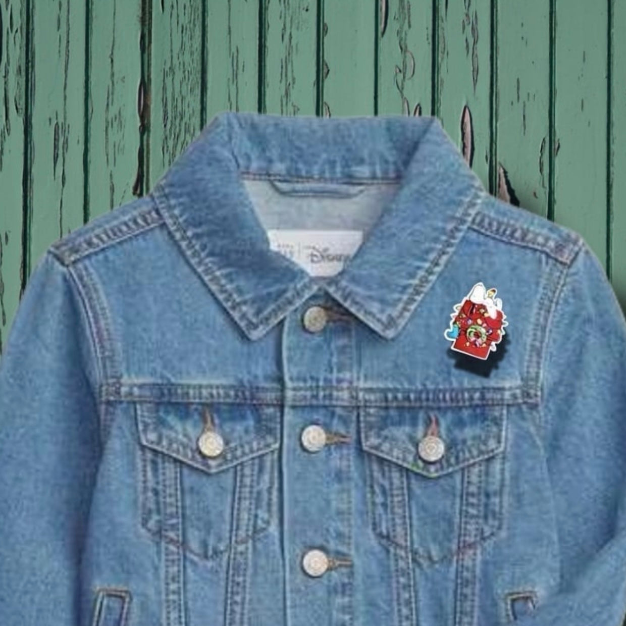 Lapel Pin-snoopy doghouse