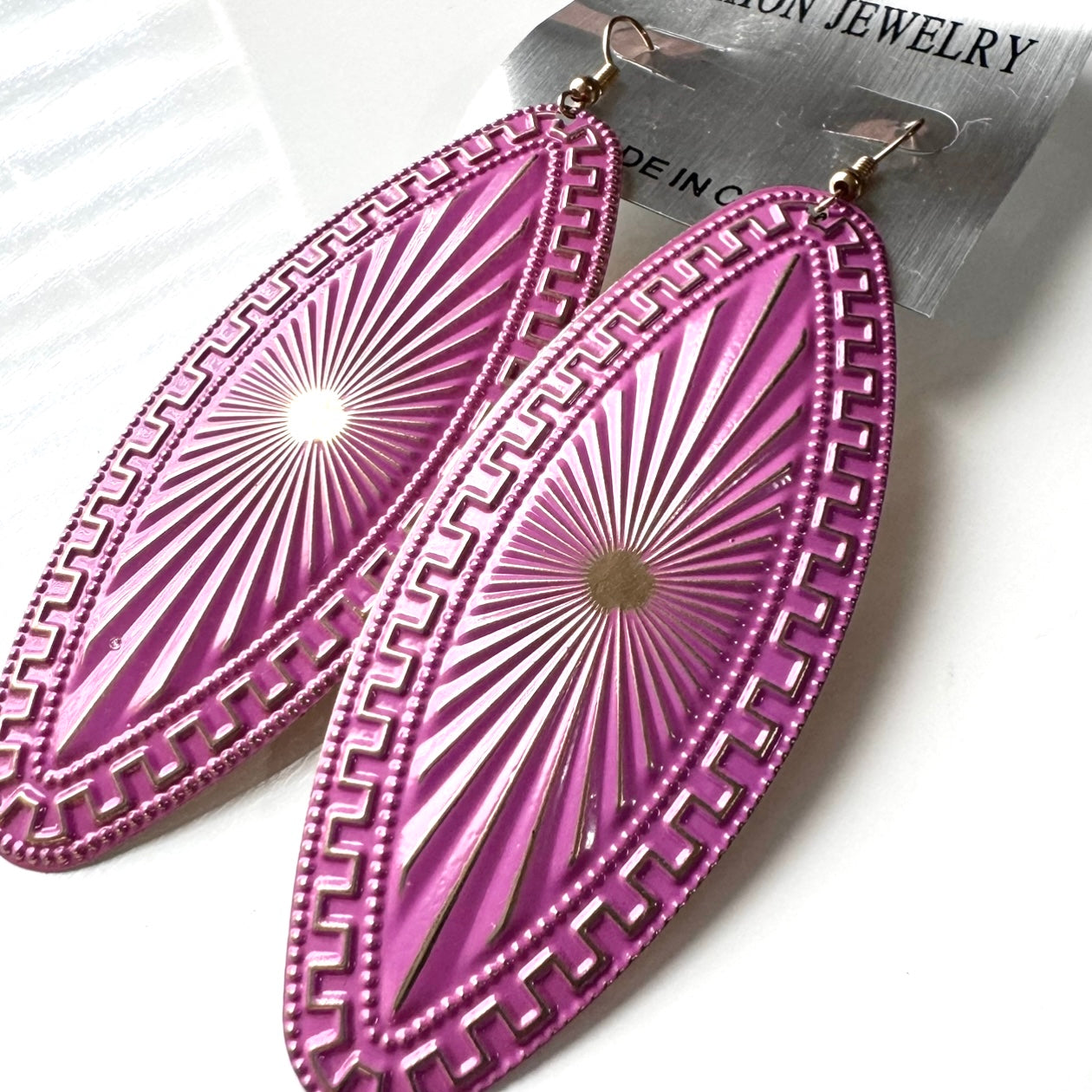 Dangle Earrings pinkish purple metal