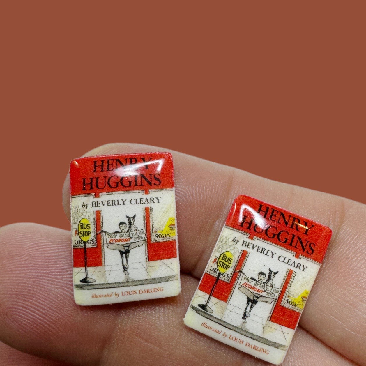 Henry Huggins book stud earrings