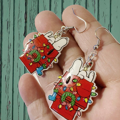 Dangle Earrings-snoopy doghouse Xmas