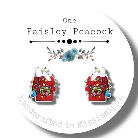 Stud Earrings-snoopy doghouse Xmas