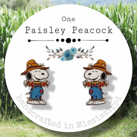 Stud earrings- Snoopy Scarecrow