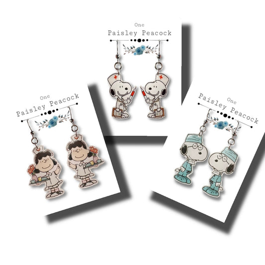 Dangle Earrings-snoopy nurse