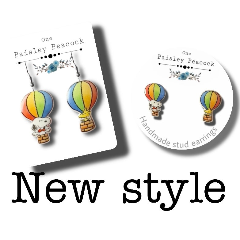 Snoopy hot air balloon earrings