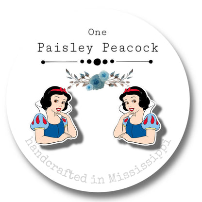 Princess stud earrings