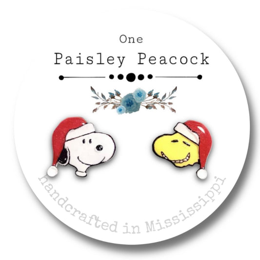 Stud earrings-snoopy Santa hat wood