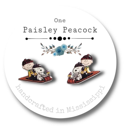 Stud earrings-snoopy sled
