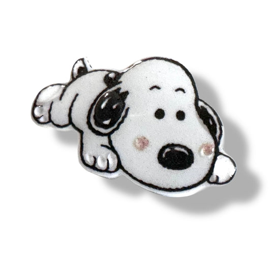 Snoopy pin