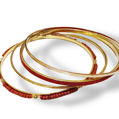 Red bangle set