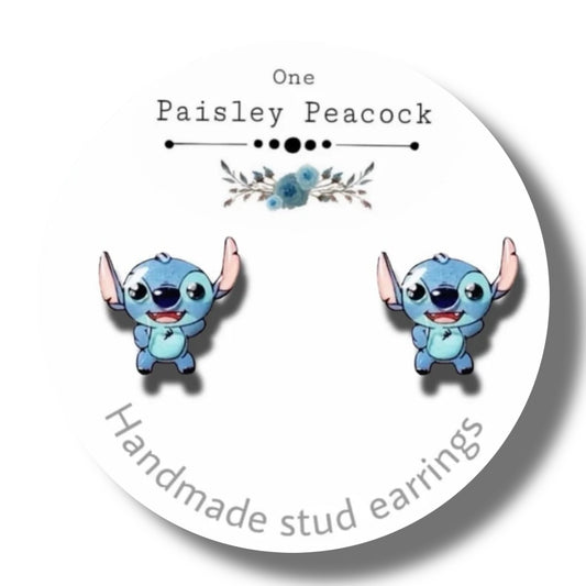 Stud Earrings-stitch