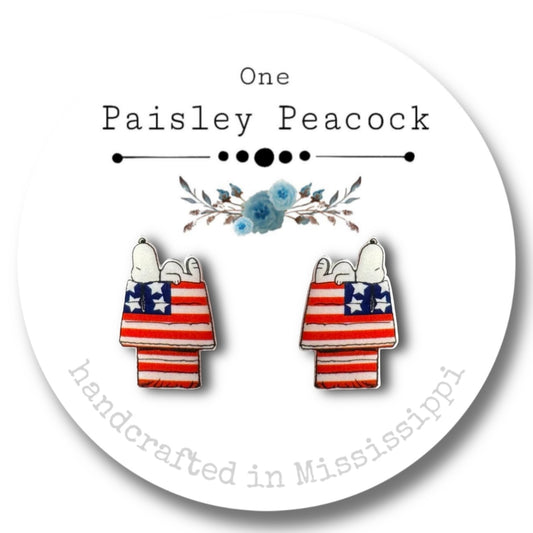 Stud earrings-4th of July-snoopy doghouse