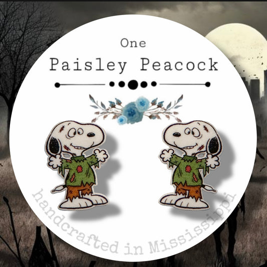Stud earrings- Snoopy Halloween Zombie