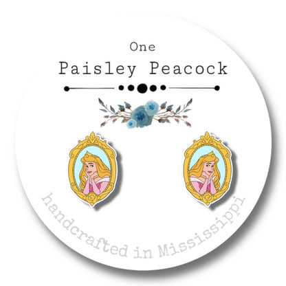 Princess stud earrings
