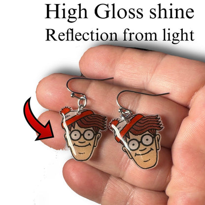 Dangle Earrings Waldo